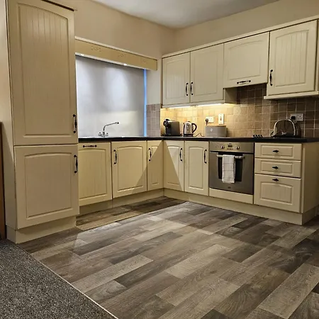 Main Street Swinford! Apartman Swinford